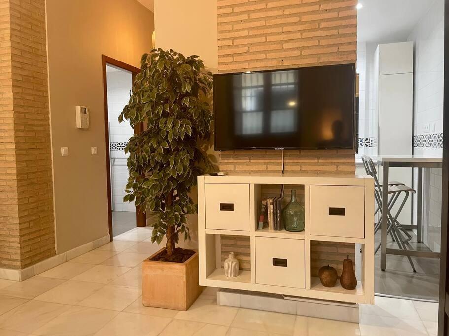 Acogedor Loft+Parking Junto A Catedral, Seville